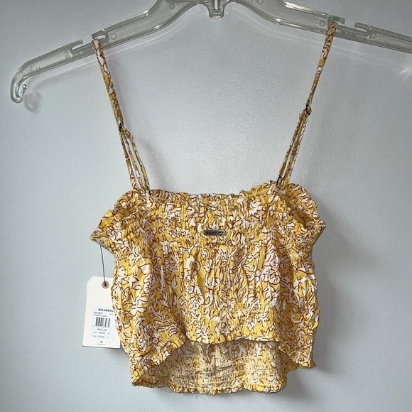 🏷️ 2/$20 Billabong Cropped Smocked Yellow Floral Top - Picture 3 of 5